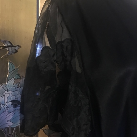 🔴PINOIR SET SHORT-Beautiful Design insetGown&Coat - Picture 4 of 8